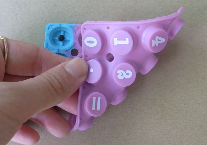 硅胶制品为什么会有毛边,硅胶制品有毛边的原因,硅胶制品的披锋为什么比较大 硅胶制品为什么会有毛边,硅胶制品有毛边的原因,硅胶制品的披锋为什么比较大