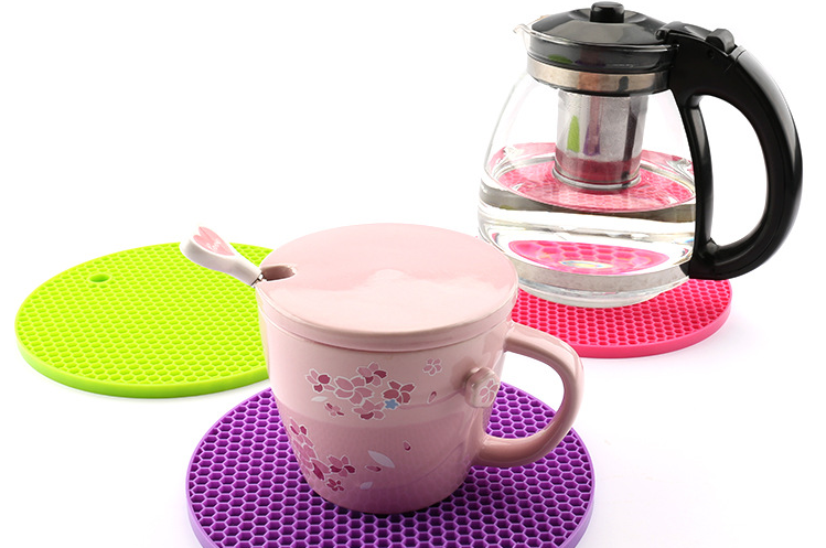 硅胶制品变脆的原因 硅胶制品变脆的原因