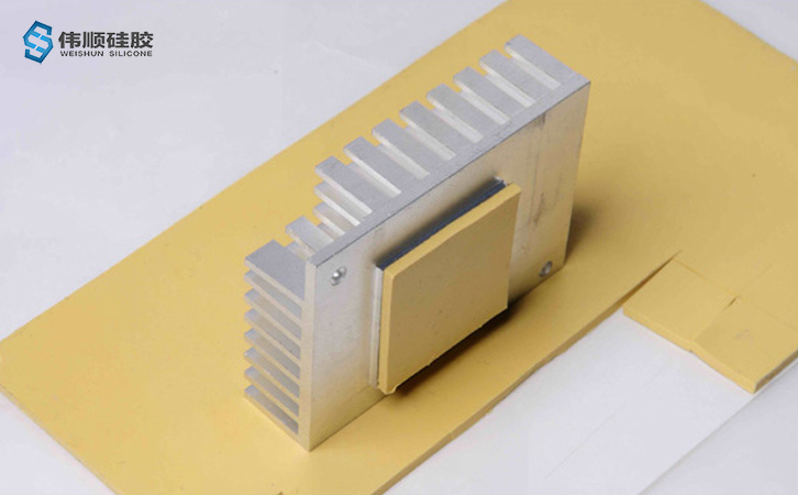 硅胶脱模剂用多少 硅胶脱模剂用多少