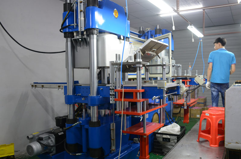 伟顺新添置的机台 伟顺新添置的机台