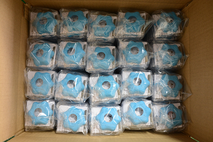 硅胶日用品外贸工厂，东莞创意硅胶日用品外贸爆款定制工厂哪家好