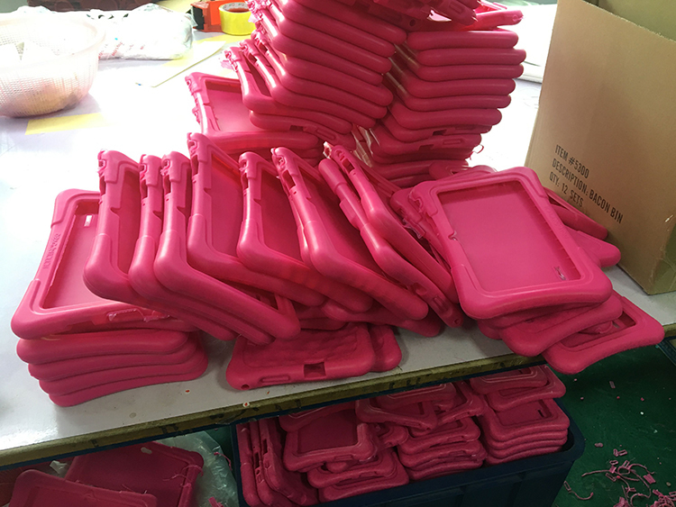 硅胶原料和橡塑原料哪个好？