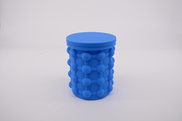 硅胶冰桶,硅胶制冰器,硅胶冰杯 硅胶冰桶,硅胶制冰器,硅胶冰杯