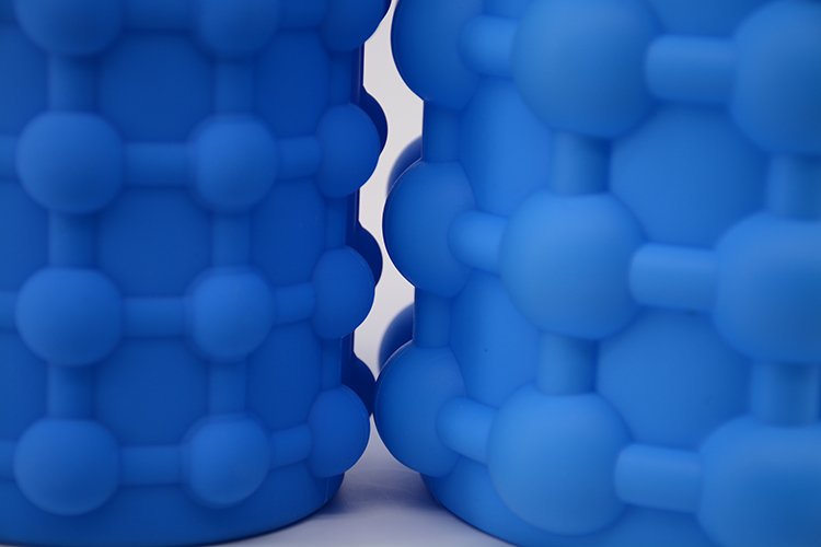 硅胶冰桶,硅胶制冰器,硅胶冰杯 硅胶冰桶,硅胶制冰器,硅胶冰杯