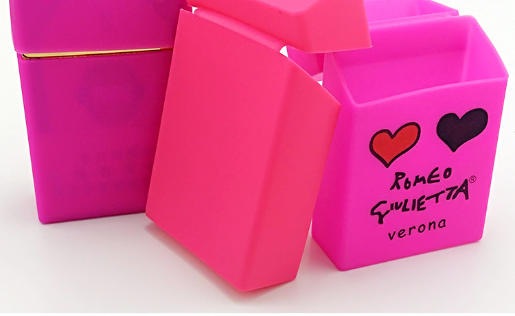 硅胶烟盒,硅胶烟盒套,硅胶烟盒?；ぬ?/></p><p><br/></p></div><p style=